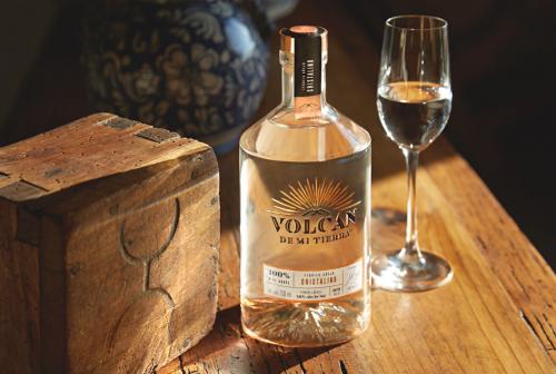 Volcán de mi Tierra, el tequila artesanal más premium de Moët Hennessy